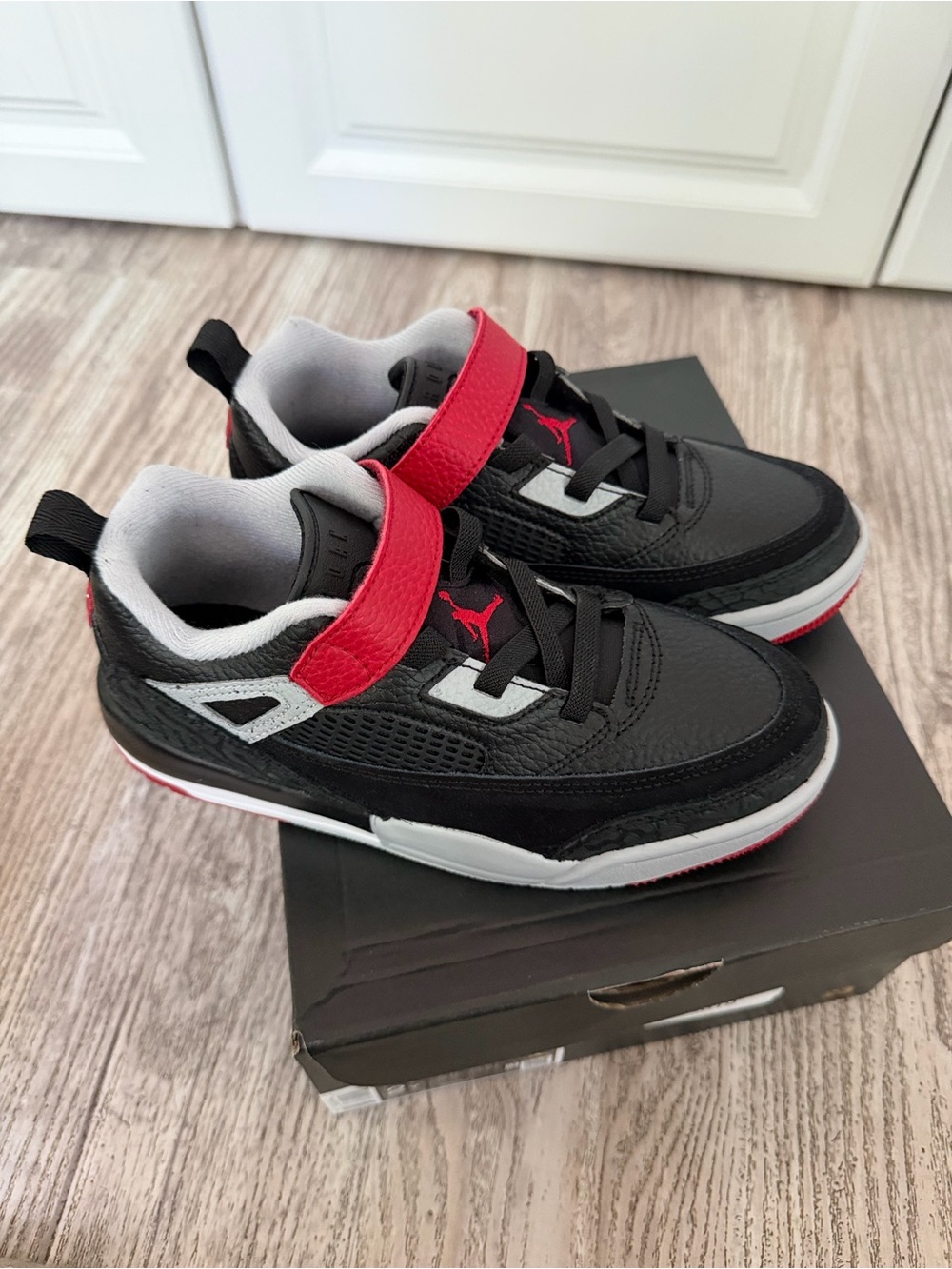 Jordan Kids Black and Red Sneakers with Velcro Strap